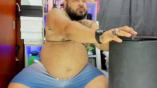 Latino bigcock online show from February 2025 02:47:02 AM