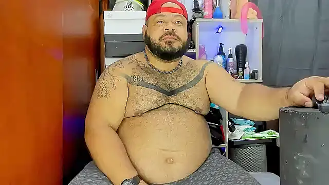 Latino bigcock online show from March 2025 06:21:02 PM