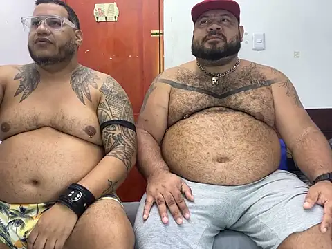 Latino bigcock online show from September 2025 01:17:02 AM