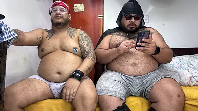 Latino bigcock online show from October 2025 06:26:02 AM