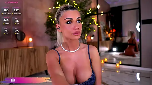 Snapshot of Serene_Sophiex chatting on January 2026 10:01:01 PM Serene Sophiex online show from January 2026 10:01:01 PM