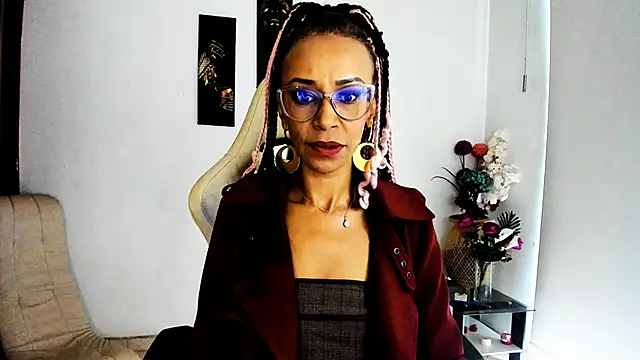 ScarlettMalbec online show from February 2025 08:41:01 PM