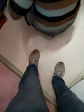 COUPLLE VILLAGE online show from January 2025 03:33:01 AM