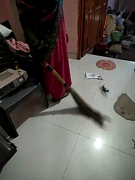 COUPLLE VILLAGE online show from February 2025 01:13:02 AM