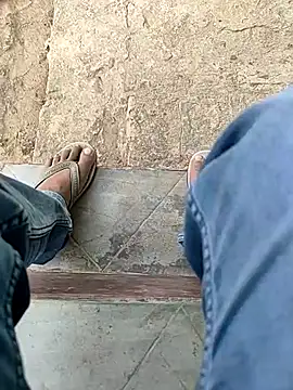 COUPLLE VILLAGE online show from March 2025 10:43:02 AM