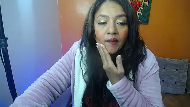 Snapshot of daleska_ayala_1 chatting on January 2025 09:25:02 PM daleska ayala 1 online show from January 2025 09:25:02 PM