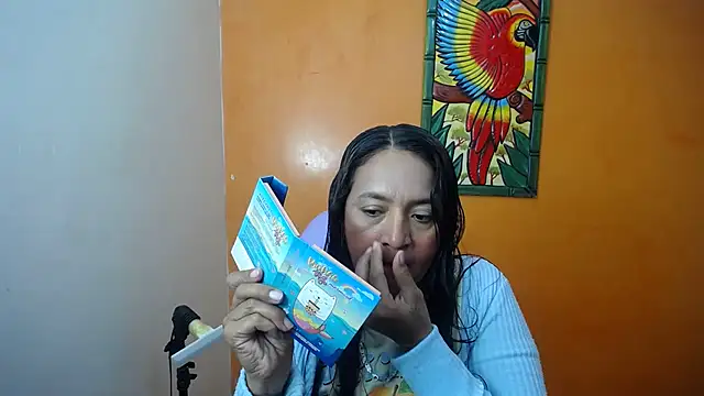 Snapshot of daleska_ayala_1 chatting on February 2025 08:35:02 PM daleska ayala 1 online show from February 2025 08:35:02 PM