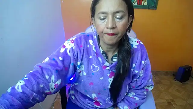Snapshot of daleska_ayala_1 chatting on February 2025 01:58:02 AM daleska ayala 1 online show from February 2025 01:58:02 AM