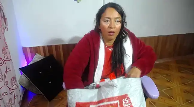 Snapshot of daleska_ayala_1 chatting on March 2025 06:26:02 PM daleska ayala 1 online show from March 2025 06:26:02 PM