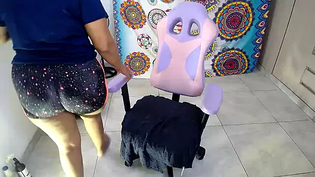 daleska ayala 1 online show from January 2026 08:43:02 PM