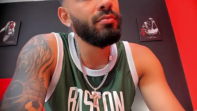 Thiagogomez online show from January 2025 03:26:01 PM