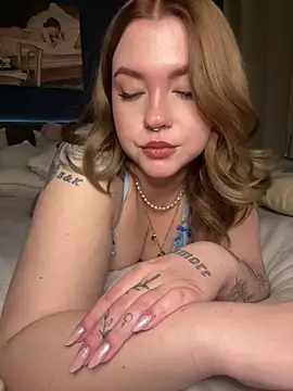 Snapshot of VictoriaLaFleur chatting on December 2024 08:51:02 PM VictoriaLaFleur online show from December 2024 08:51:02 PM