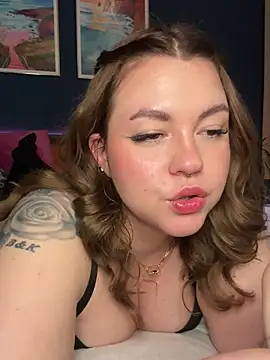 Snapshot of VictoriaLaFleur chatting on February 2025 09:19:02 PM VictoriaLaFleur online show from February 2025 09:19:02 PM