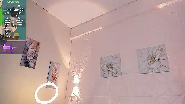 Snapshot of JUANDIAMONDS98 chatting on November 2025 02:43:02 PM JUANDIAMONDS98 online show from November 2025 02:43:02 PM