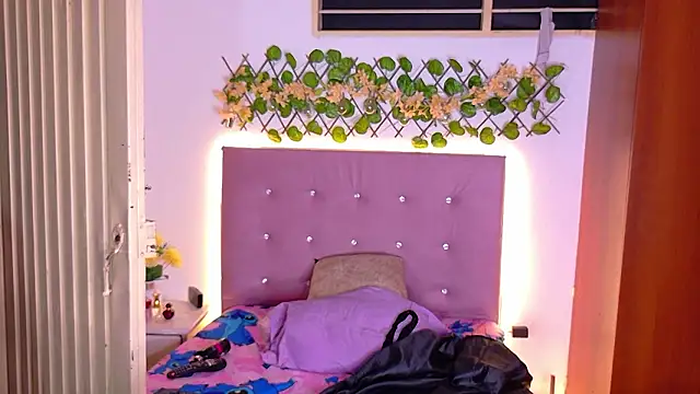 Snapshot of choco_dessert_ chatting on February 2026 06:40:02 AM choco dessert online show from February 2026 06:40:02 AM