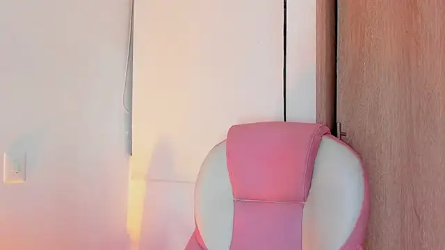 AnastaciaBlake online show from December 2024 07:44:01 AM