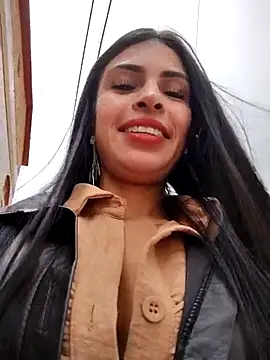 Astrid-- online show from March 2025 07:17:01 PM