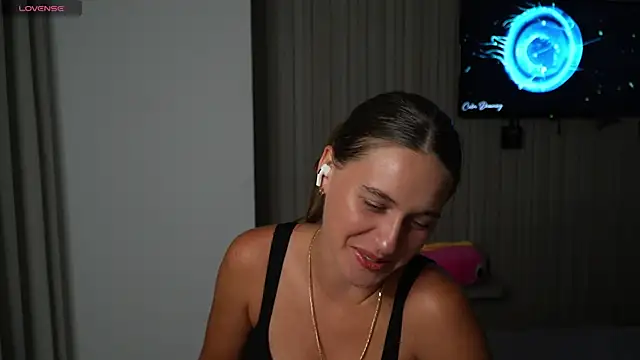 HarleyDeess online show from June 2026 07:46:01 PM