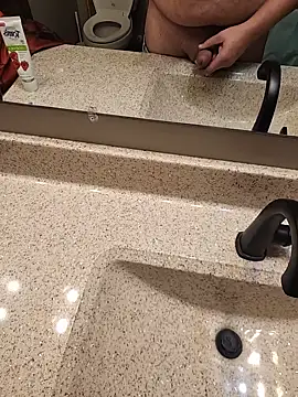 Snapshot of Jackauff69 chatting on December 2024 10:47:02 PM Jackauff69 online show from December 2024 10:47:02 PM