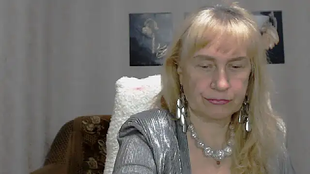 koroleva70 online show from September 2025 05:51:02 PM