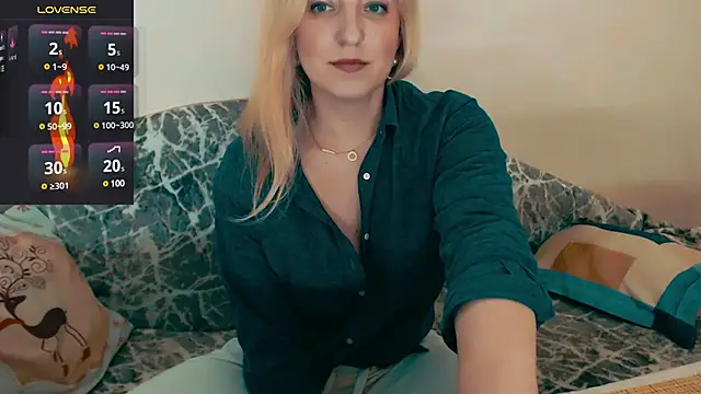 ElysonLang online show from March 2025 08:17:01 PM