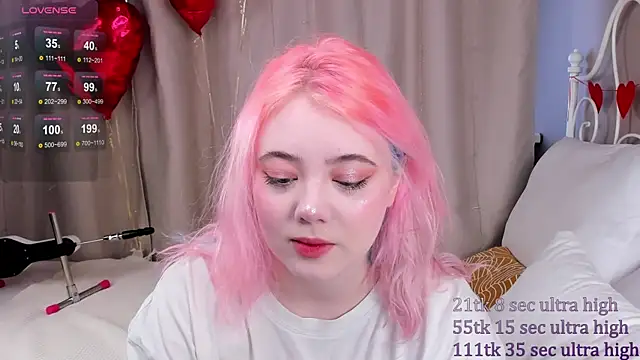 Snapshot of __KawaiiYuki__ chatting on February 2025 08:38:01 AM   KawaiiYuki   online show from February 2025 08:38:01 AM