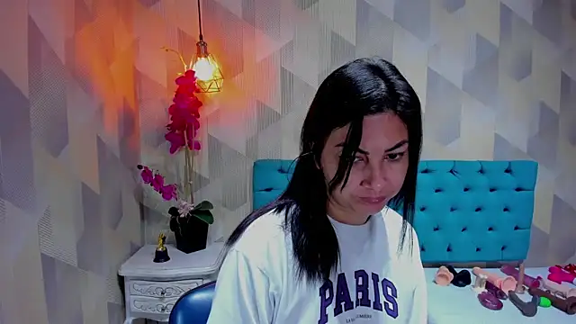 AdaFawxx online show from February 2026 04:11:01 AM