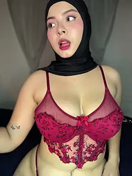 aneesa darzi online show from November 2025 05:57:01 PM