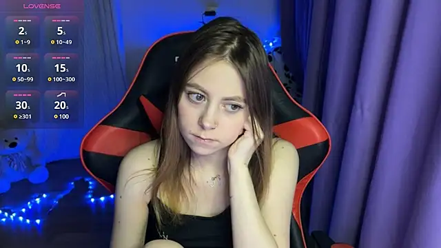 Snapshot of Natural_babe666 chatting on March 2025 05:07:02 PM Natural babe666 online show from March 2025 05:07:02 PM