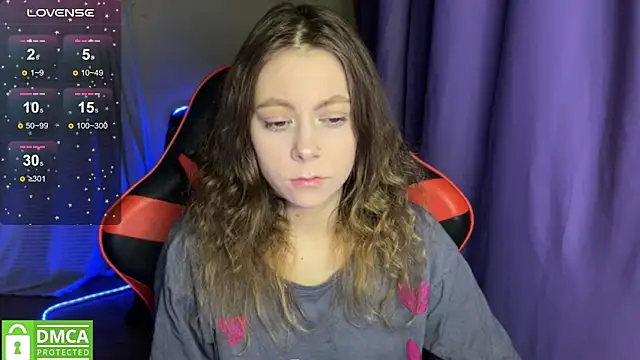 Snapshot of Natural_babe666 chatting on October 2025 11:35:01 PM Natural babe666 online show from October 2025 11:35:01 PM