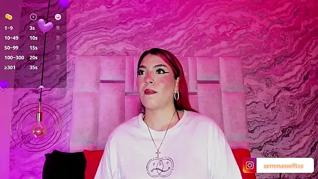 EmmaSwift  online show from March 2025 01:47:01 AM