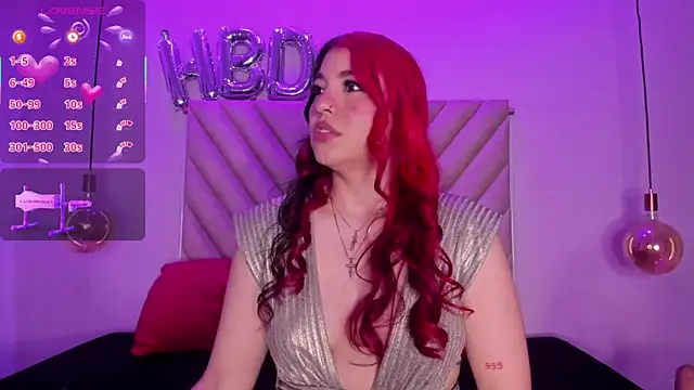 EmmaSwift  online show from September 2025 02:00:02 AM