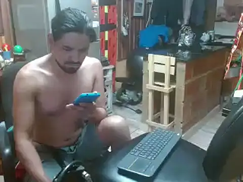 Snapshot of Dr_Pocholate84 chatting on January 2025 03:34:02 AM Dr Pocholate84 online show from January 2025 03:34:02 AM