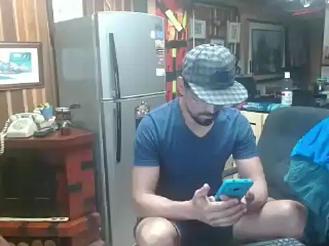 Snapshot of Dr_Pocholate84 chatting on January 2025 12:59:01 AM Dr Pocholate84 online show from January 2025 12:59:01 AM