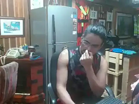 Snapshot of Dr_Pocholate84 chatting on January 2025 12:30:01 PM Dr Pocholate84 online show from January 2025 12:30:01 PM