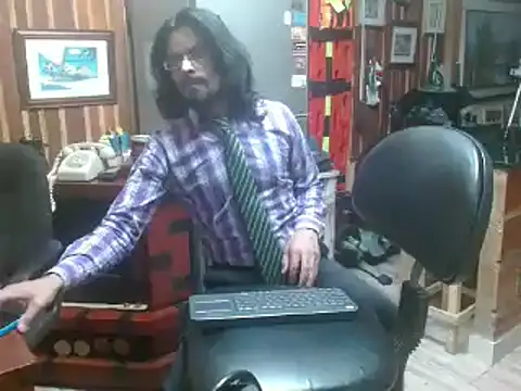 Snapshot of Dr_Pocholate84 chatting on January 2025 03:04:02 AM Dr Pocholate84 online show from January 2025 03:04:02 AM