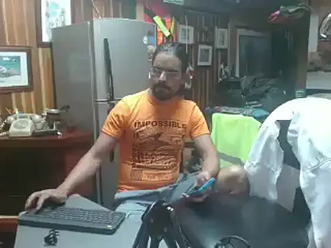 Snapshot of Dr_Pocholate84 chatting on January 2025 11:14:02 PM Dr Pocholate84 online show from January 2025 11:14:02 PM