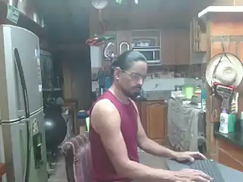 Snapshot of Dr_Pocholate84 chatting on January 2025 04:16:02 AM Dr Pocholate84 online show from January 2025 04:16:02 AM