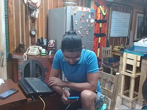 Snapshot of Dr_Pocholate84 chatting on October 2025 04:37:01 PM Dr Pocholate84 online show from October 2025 04:37:01 PM