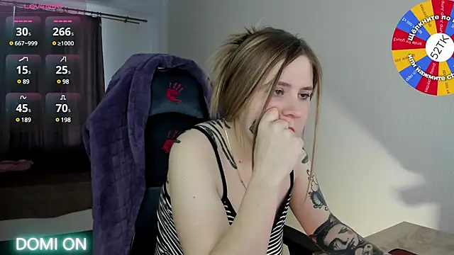 Olivia Munk online show from February 2025 06:40:01 AM