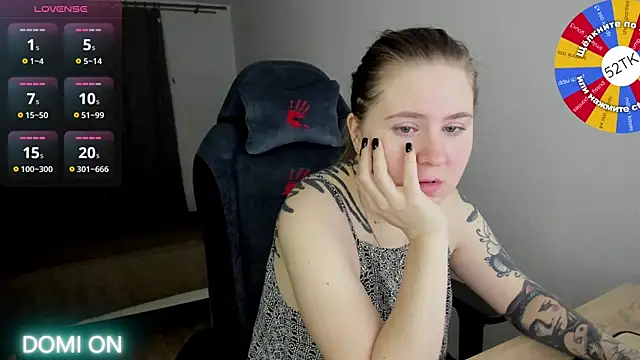 Olivia Munk online show from February 2025 03:26:02 AM