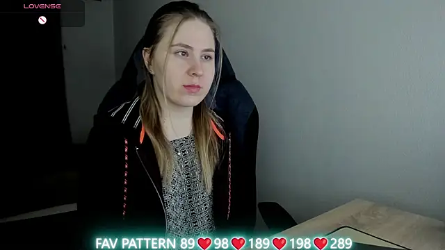 Olivia Munk online show from March 2025 03:21:02 AM