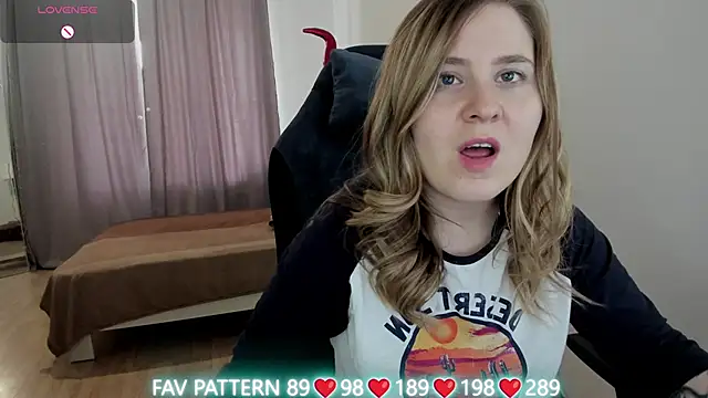 Olivia Munk online show from March 2025 09:51:02 AM