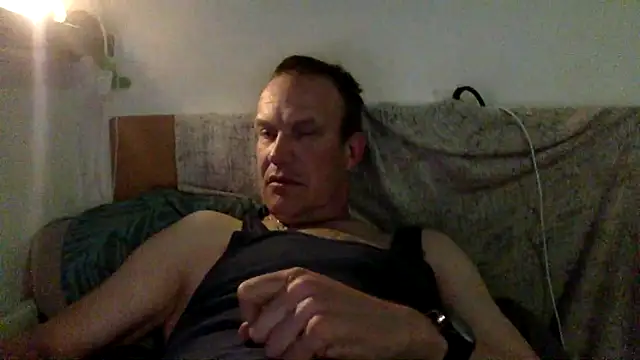 dlvis12 online show from April 2026 06:52:01 PM