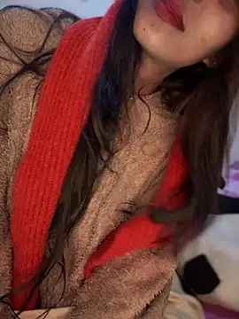 PARI Hun online show from December 2024 01:27:02 PM