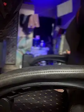 Snapshot of PARI_Hun chatting on February 2026 09:42:02 AM PARI Hun online show from February 2026 09:42:02 AM