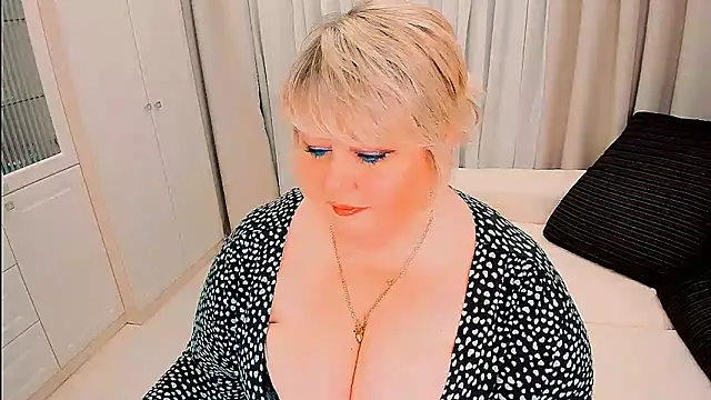 BIGTITSBBW online show from March 2026 07:17:01 PM