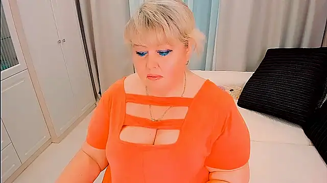 BIGTITSBBW online show from April 2026 08:09:01 PM