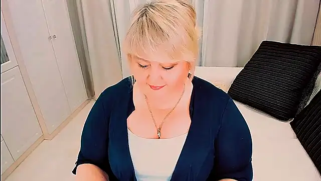 BIGTITSBBW online show from April 2026 05:51:01 PM