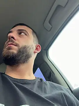 ElChapoGuzman95 online show from November 2025 06:45:01 AM